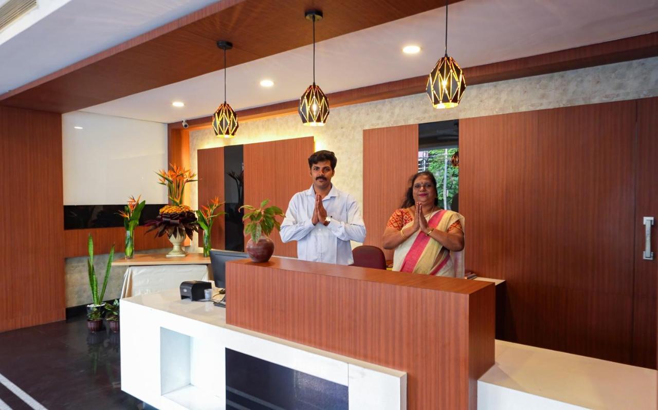 Отель Orchid Residency Коттаям Экстерьер фото