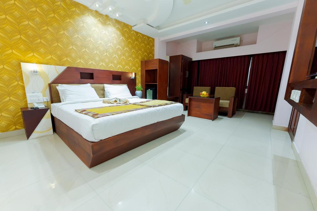 Отель Orchid Residency Коттаям Экстерьер фото