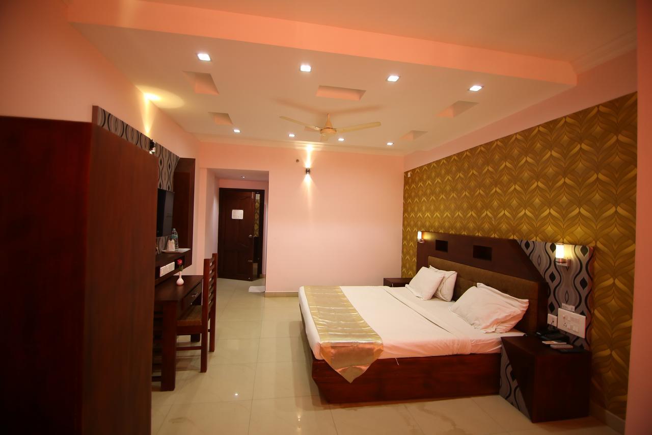 Отель Orchid Residency Коттаям Экстерьер фото