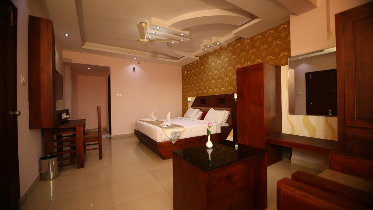 Отель Orchid Residency Коттаям Экстерьер фото